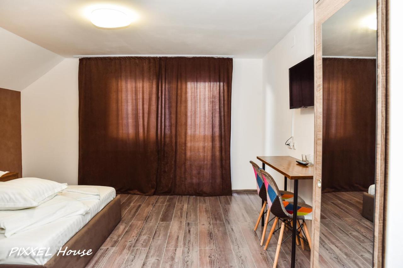 מלון מויצ'ו דה סוס Pixxel House מראה חיצוני תמונה